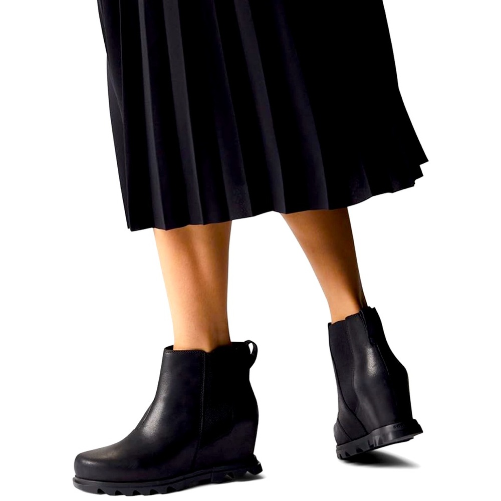 Sorel Women's Joan of Arctic Wedge III Chelsea Boot